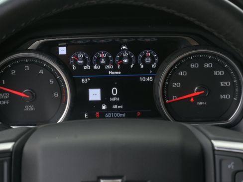 Used 2021 Chevrolet Tahoe Premier w/ Premium Package RWD image 32