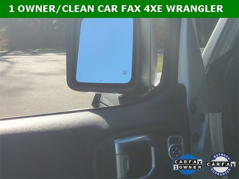 Used 2023 Jeep Wrangler Unlimited Sahara w/ Cold Weather Group image 20