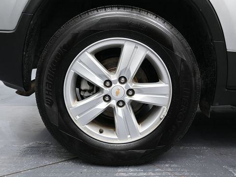 Used 2019 Chevrolet Trax LT w/ LT Convenience Package image 13