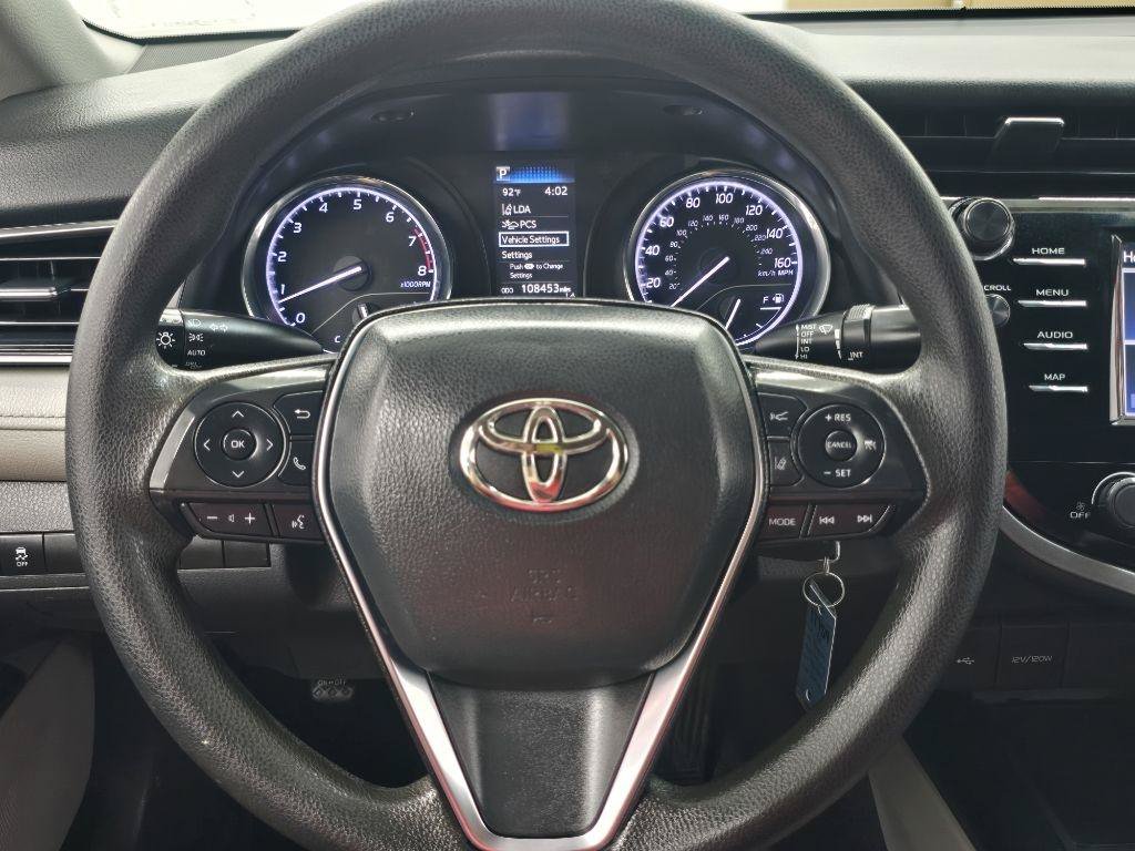 Used 2020 Toyota Camry LE FWD image 22