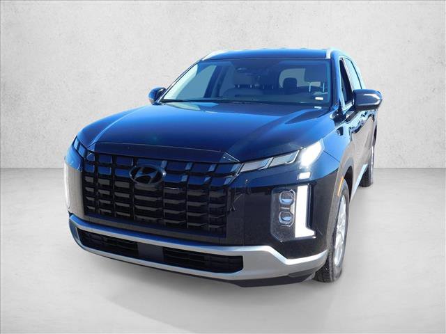 Used 2025 Hyundai Palisade SEL FWD image 2