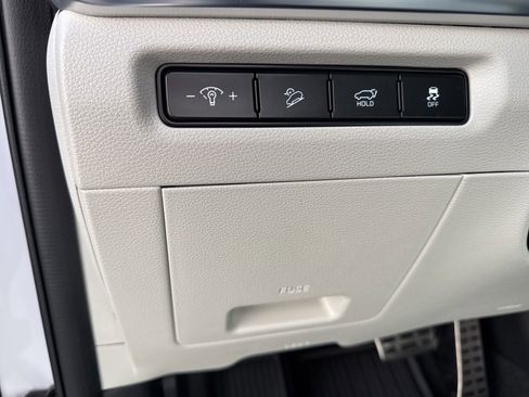 Used 2025 Kia Telluride SX Prestige image 25