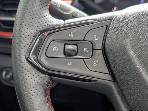 Used 2024 Chevrolet TrailBlazer RS w/ Convenience Package FWD image 26