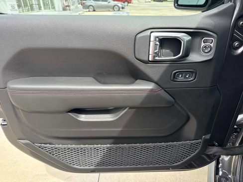 New 2026 Jeep Wrangler Unlimited Rubicon image 17