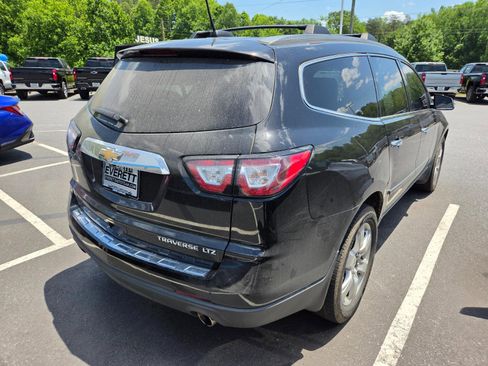 Used 2016 Chevrolet Traverse LTZ AWD/4WD image 5
