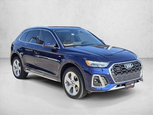 Certified 2024 Audi Q5 2.0T Prestige w/ Prestige Package image 3