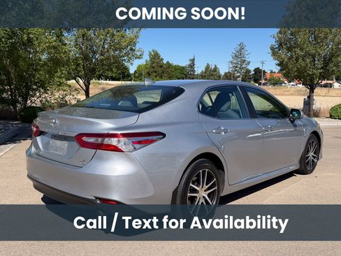 Used 2020 Toyota Camry LE w/ Cold Weather Package AWD/4WD image 5