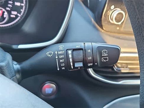 Used 2022 Hyundai Santa Fe SEL image 25