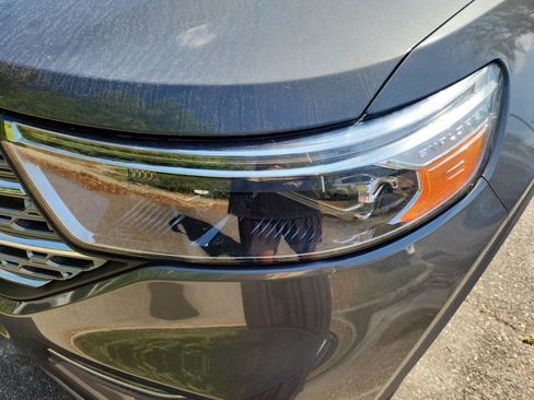 Used 2022 Ford Explorer Limited w/ Equipment Group 301A image 5