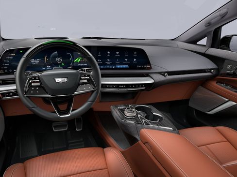 New 2025 Cadillac Optiq Luxury 2 w/ LPO, Floor Liner Package image 32