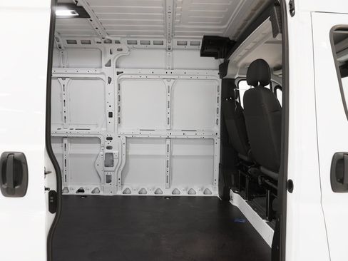 Used 2025 RAM ProMaster 2500 w/ Safety Group image 14