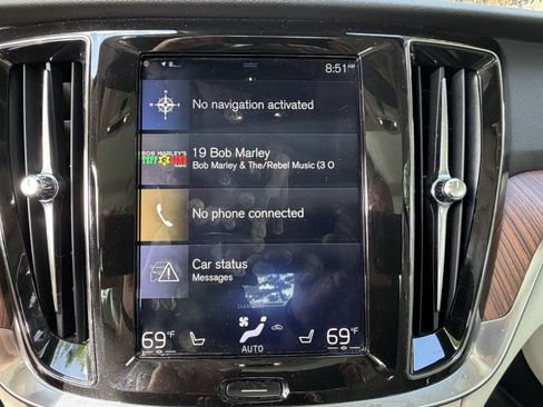 Used 2020 Volvo S60 T5 Momentum FWD image 22