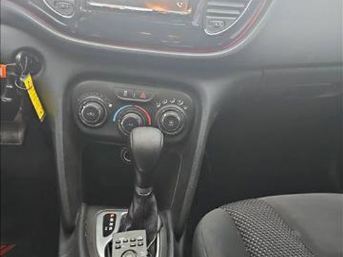 Used 2016 Dodge Dart SE w/ Convenience Group image 12