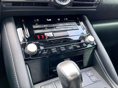 Used 2023 Lexus IS 350 F Sport RWD image 34