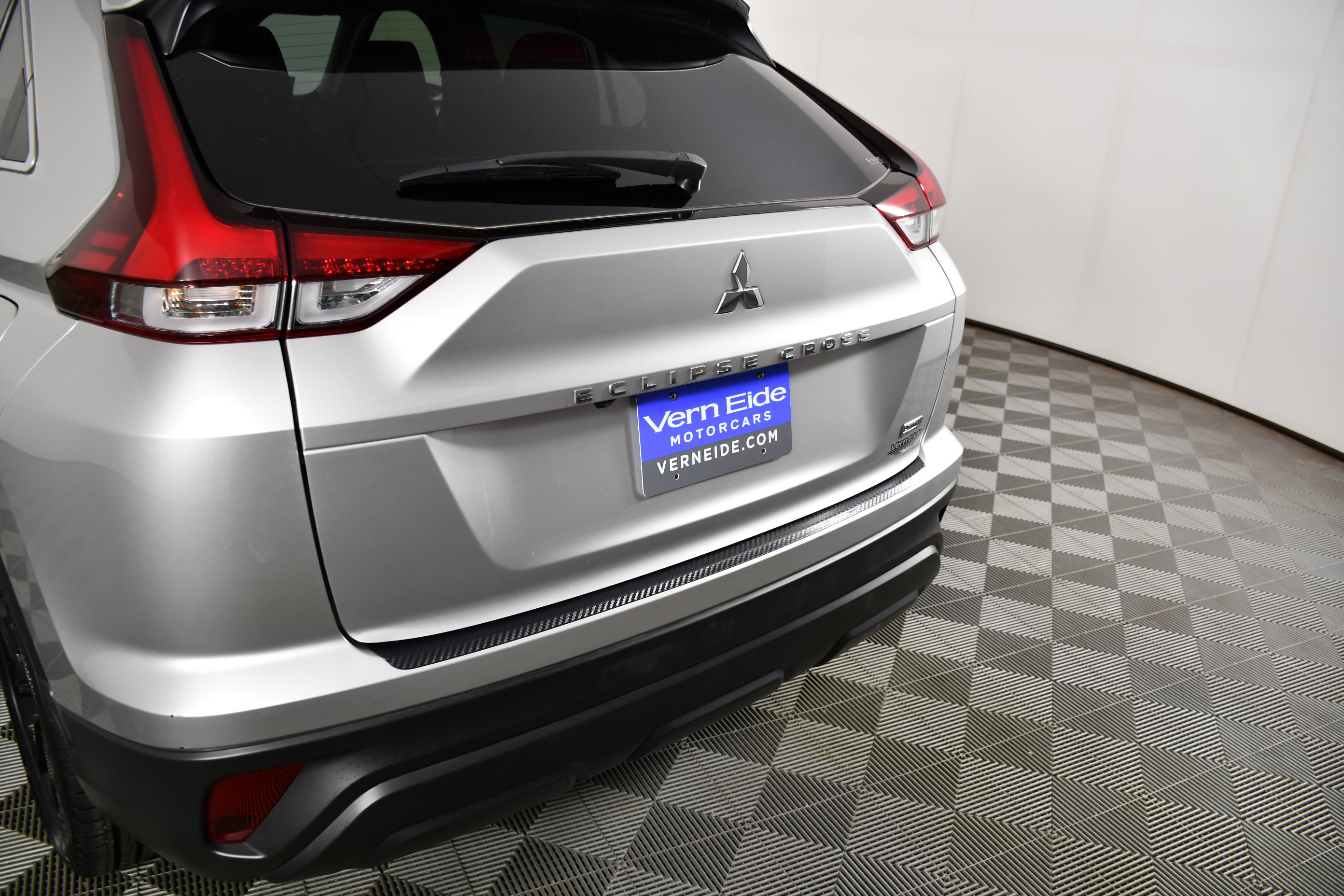 Used 2024 Mitsubishi Eclipse Cross LE AWD/4WD image 15