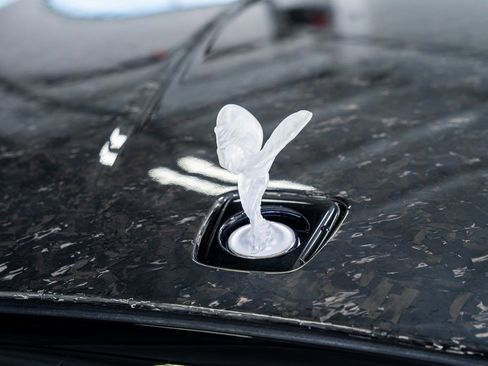 Used 2024 Rolls-Royce Spectre w/ Spectre Launch Package image 20