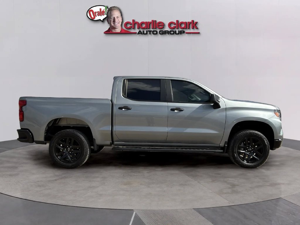 Used 2025 Chevrolet Silverado 1500 Custom Trail Boss AWD/4WD image 6