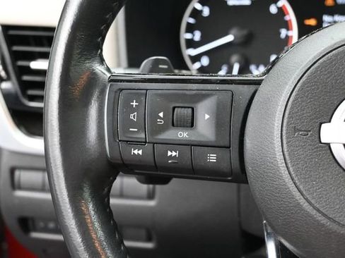 Used 2023 Nissan Rogue SL AWD/4WD image 21