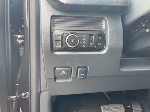 New 2025 Ford F350 Lariat w/ FX4 Off-Road Package image 15