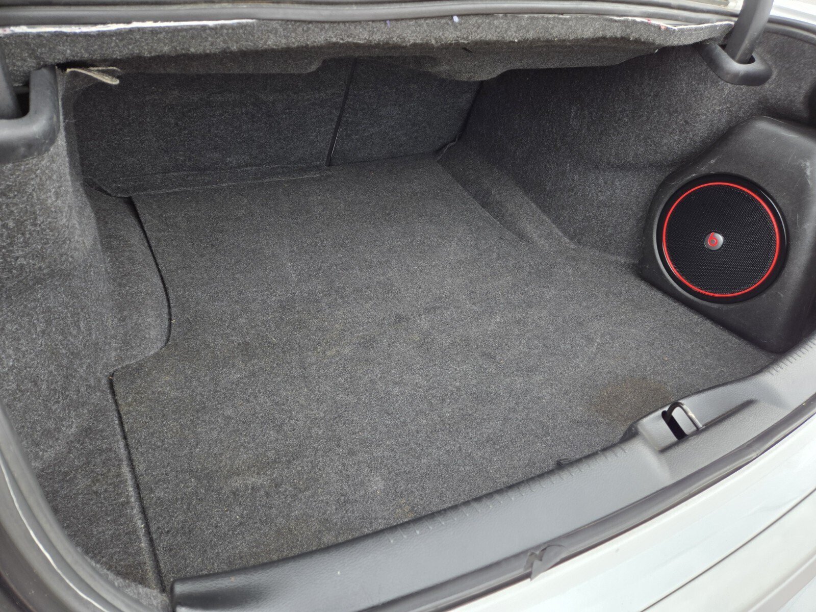 Used 2017 Chrysler 300 S RWD image 10