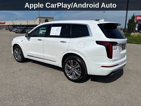 Used 2024 Cadillac XT6 Premium Luxury AWD/4WD image 3