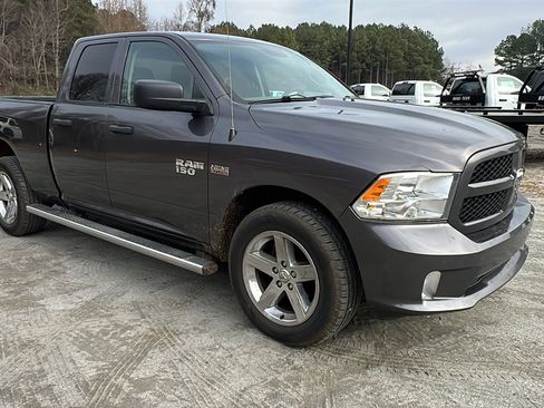 Used 2018 RAM 1500 Express w/ Express Value Package image 5