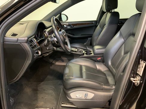Used 2022 Porsche Macan S AWD/4WD image 23