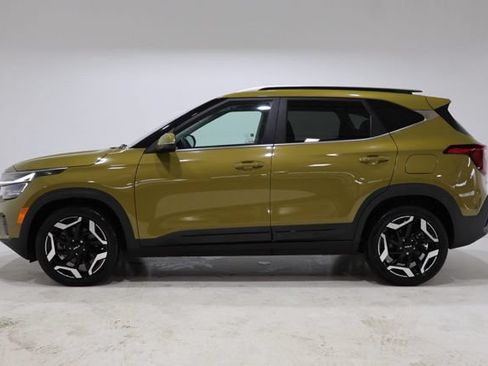 Used 2024 Kia Seltos SX w/ SX Sunroof Package AWD/4WD image 4