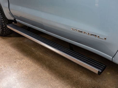 Used 2024 GMC Sierra 1500 Denali Ultimate image 13