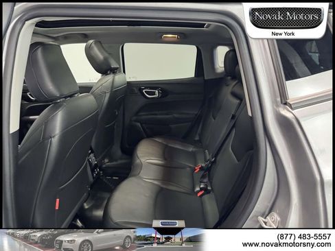 Used 2022 Jeep Compass Trailhawk w/ Trailhawk Elite Group AWD/4WD image 10