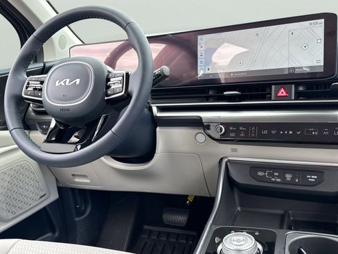 New 2026 Kia Carnival SX Prestige FWD image 3