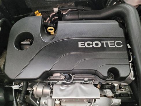 Used 2022 Chevrolet Equinox LT FWD image 30