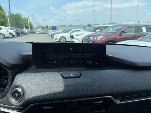 Used 2024 MAZDA CX-90 Plug-In Hybrid w/ Preferred AWD/4WD image 16