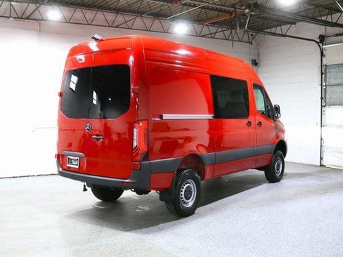 Used 2025 Mercedes-Benz Sprinter 2500 image 11