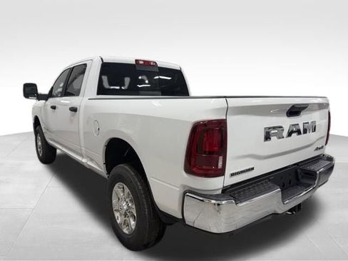 New 2025 RAM 2500 Big Horn image 5