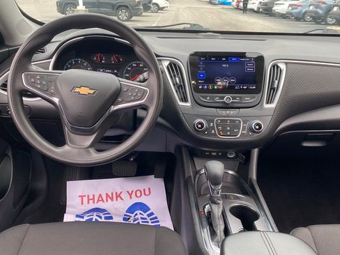 Used 2024 Chevrolet Malibu LT image 9