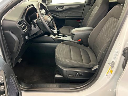 Used 2024 Ford Escape Active AWD/4WD image 17