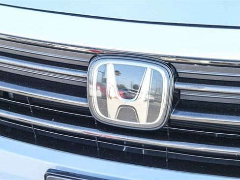 Certified 2024 Honda Odyssey Touring image 14