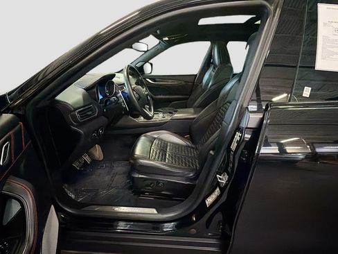 Used 2019 Maserati Levante S GranSport AWD/4WD image 13