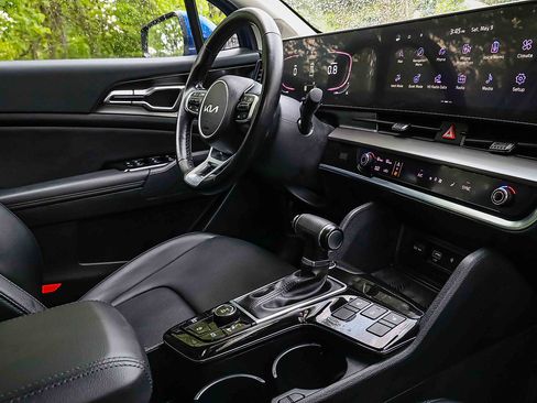 Certified 2023 Kia Sportage EX AWD/4WD image 24