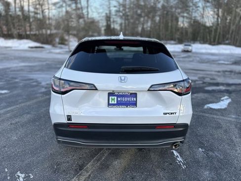 Used 2023 Honda HR-V Sport image 7