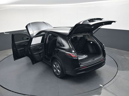 New 2026 Honda HR-V LX image 36