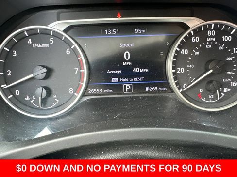 Used 2025 Nissan Sentra SV FWD image 9
