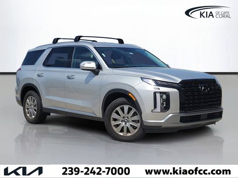 Used 2025 Hyundai Palisade SEL image 1