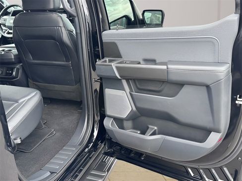 Used 2022 Ford F150 Lariat w/ Equipment Group 502A High image 34