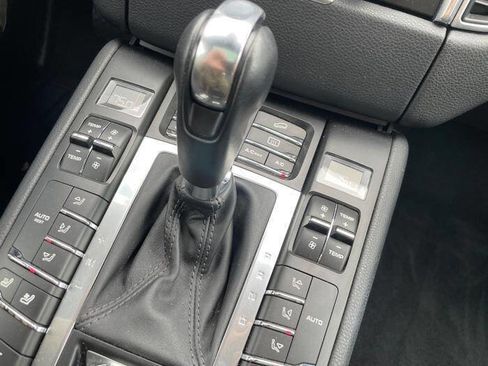 Used 2015 Porsche Macan S w/ Premium Package Plus AWD/4WD image 38