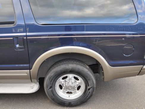 Used 2005 Ford Excursion Eddie Bauer RWD image 34