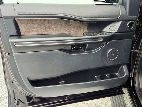 Used 2020 Ford Expedition Max Limited w/ Special Edition Package image 10