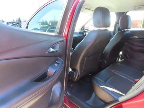 Used 2024 Buick Encore GX Sport Touring w/ Advanced Technology Package image 18