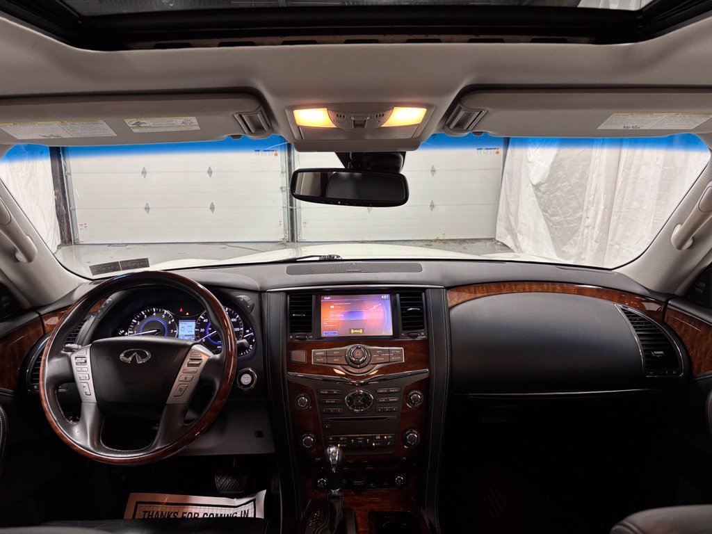 Used 2015 INFINITI QX80 4WD w/ Deluxe Technology Package image 39
